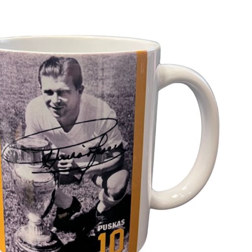 Puskás bögre kupás