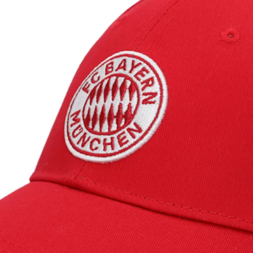Bayern München baseball sapka piros