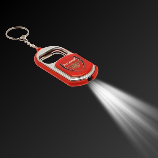 Arsenal kulcstartó sörnyitó és lámpa