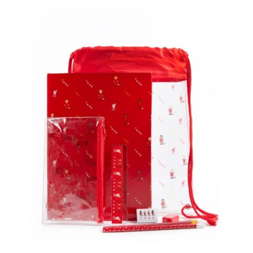 Liverpool iskolai szett tornazsákban