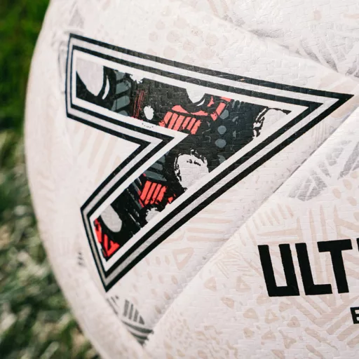 Mitre labda Ultimatch Evo Fifa 4-es méret