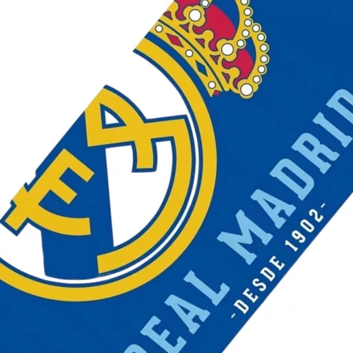 Real Madrid törölköző 70x140 cm PAMUT Half Crest