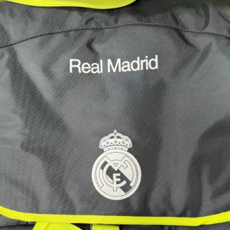 Real Madrid oldaltáska, iskolatáska Lime