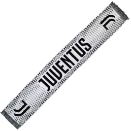 Juventus sál háromszög motívum fehér