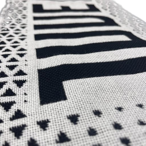 Juventus sál háromszög motívum fehér