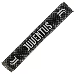 Juventus sál háromszög motívum fekete