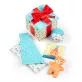   Melissa & Doug bébijáték, Fadoboz meglepetés játékokkal