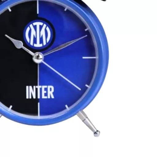 Inter vekker fém