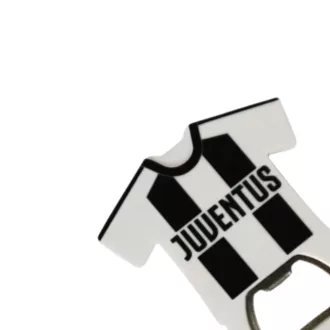 Juventus hűtőmágnes, sörnyitó mez alakú csíkos