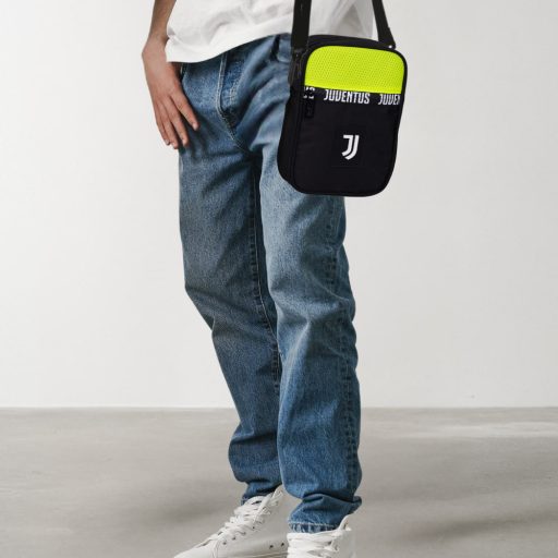 Juventus oldaltáska közepes Neon