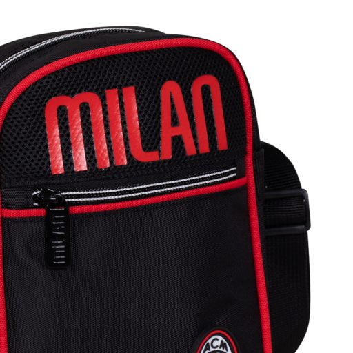 Milan oldaltáska közepes Crest