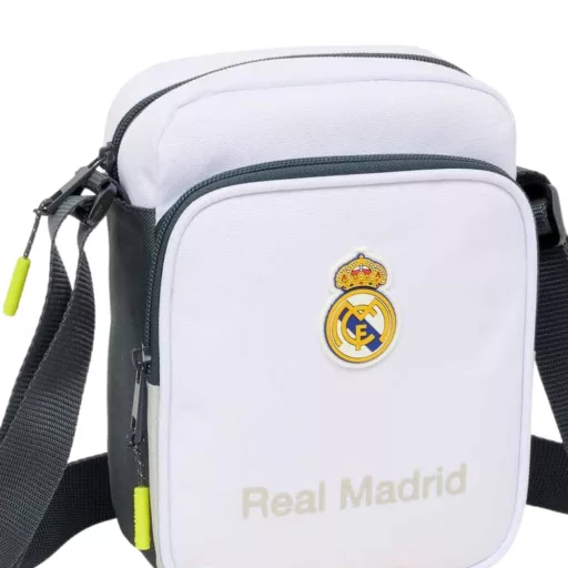 Real Madrid oldaltáska közepes fehér 2026