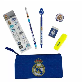 Real Madrid iskolai szett matricával