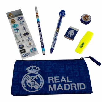 Real Madrid iskolai szett matricával