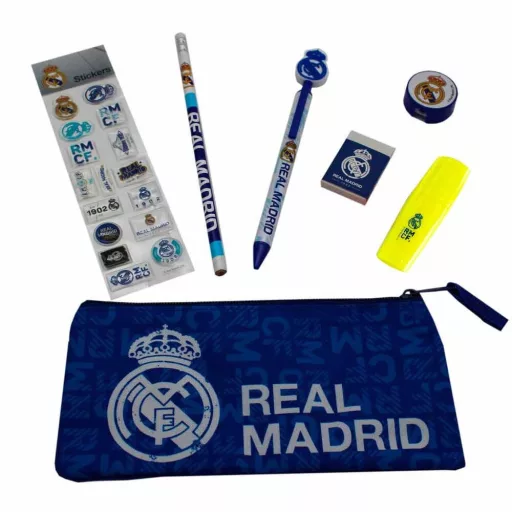 Real Madrid iskolai szett matricával
