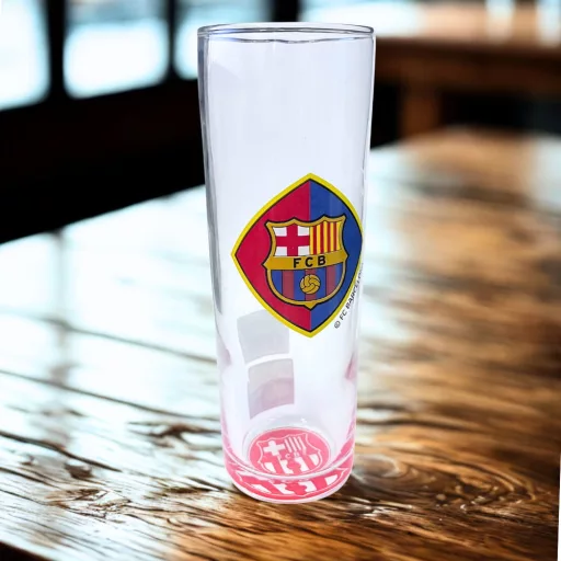 Barcelona pohár üdítős címeres