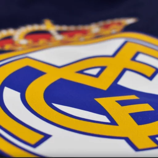 Real Madrid pulóver gyerek kapucnis sötétkék Desde1902