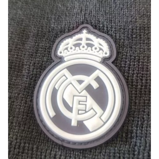 Real Madrid sapka kötött felnőtt szürke pomponos