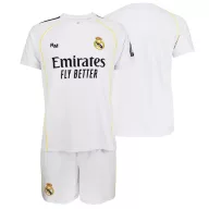 Real Madrid mez garnitúra gyerek szurkolói 2025-26