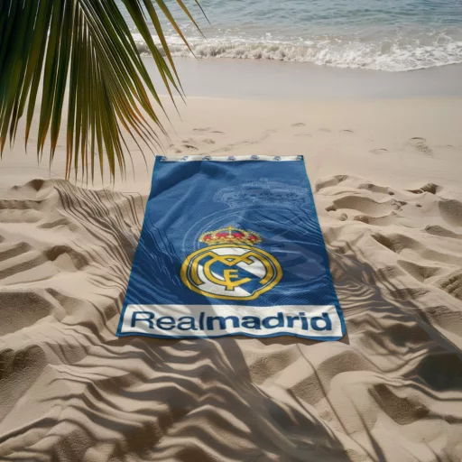 Real Madrid törölköző 70x140 cm kék címeres