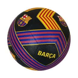 Barcelona labda betonra 5-ös