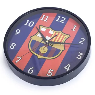 Barcelona falióra