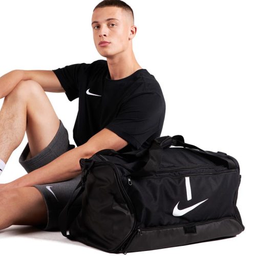 Nike Academy Team EDZŐTÁSKA