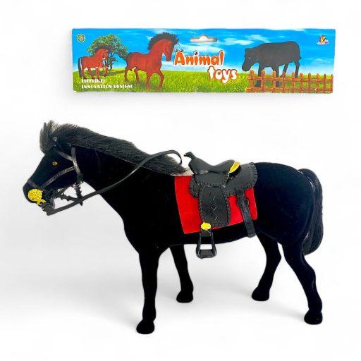 Flokkolt nyereg lófigurához, 36 cm, két színben, 32x32 cm.