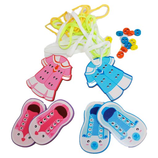 Fa cipőfűző és gombfelvarró oktató játék, 30x23 cm.