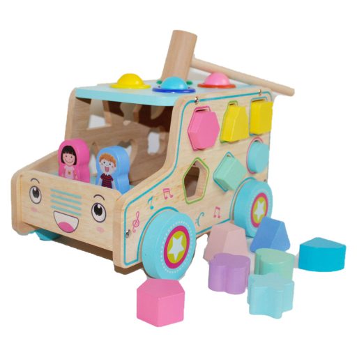 Fa ügyességi busz formaberakós játék, 30x21 cm méretben.