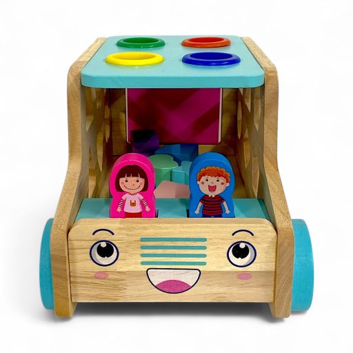 Fa ügyességi busz formaberakós játék, 30x21 cm méretben.