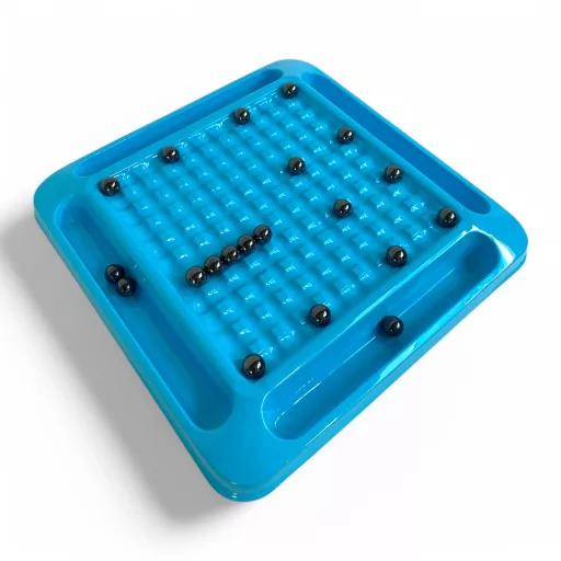 Mágneses golyó taszító-vonzó társasjáték, 28x28 cm méretben.